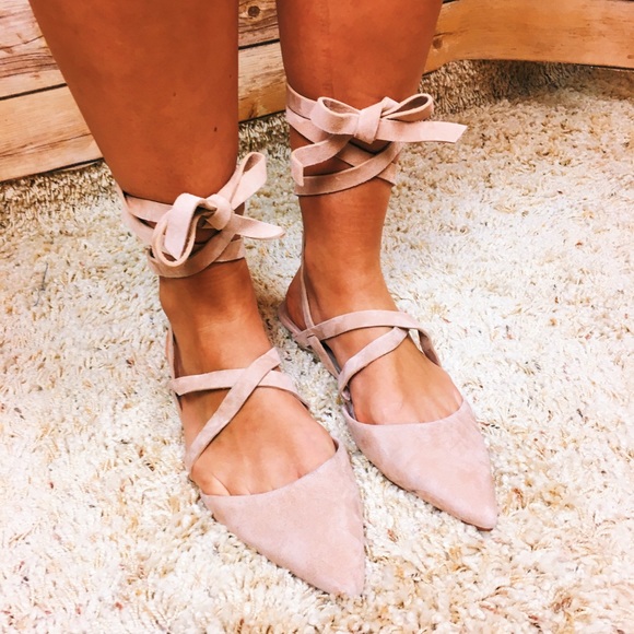 ✨BCBGENERATION Tie Up Ballet Inspired Flats 8 - Picture 4 of 5